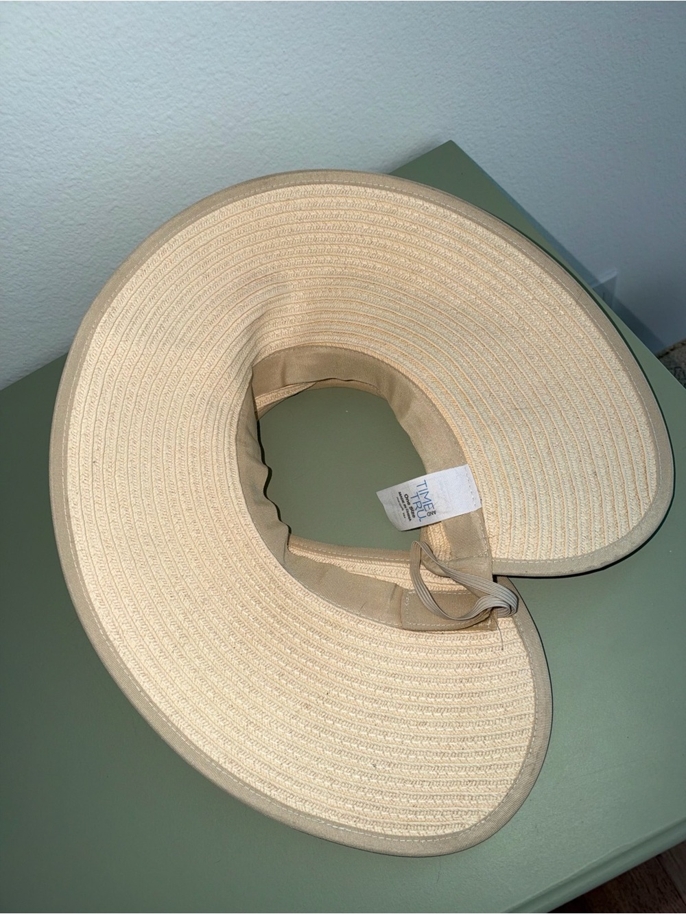 Straw Hat - Picture 3 of 3